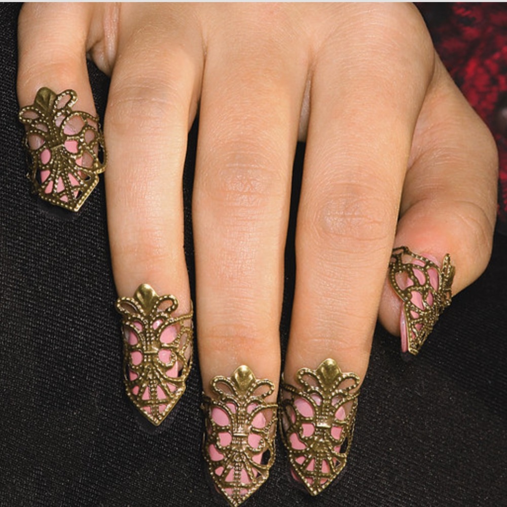 Brass Color Nail Claw